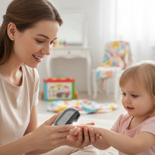 Lade das Bild in den Galerie-Viewer, CareClip - Sichere, schmerzfreie Nagelpflege – mit nur einem Klick