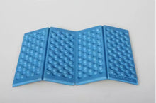 Lade das Bild in den Galerie-Viewer, FaltMat - Thermische Faltmatte für die Wanderung