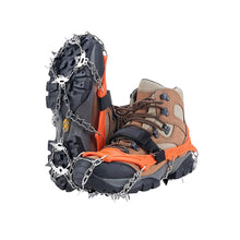 Lade das Bild in den Galerie-Viewer, HIKER Grödel - Sicherer Halt auf Schnee und Eis
