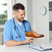 Lade das Bild in den Galerie-Viewer, OrthX  - ergonomische schmerzlindernde Komfort-Schuhe
