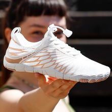 Lade das Bild in den Galerie-Viewer, Orthlox - gesunde &amp; rutschfeste Barfußschuhe

